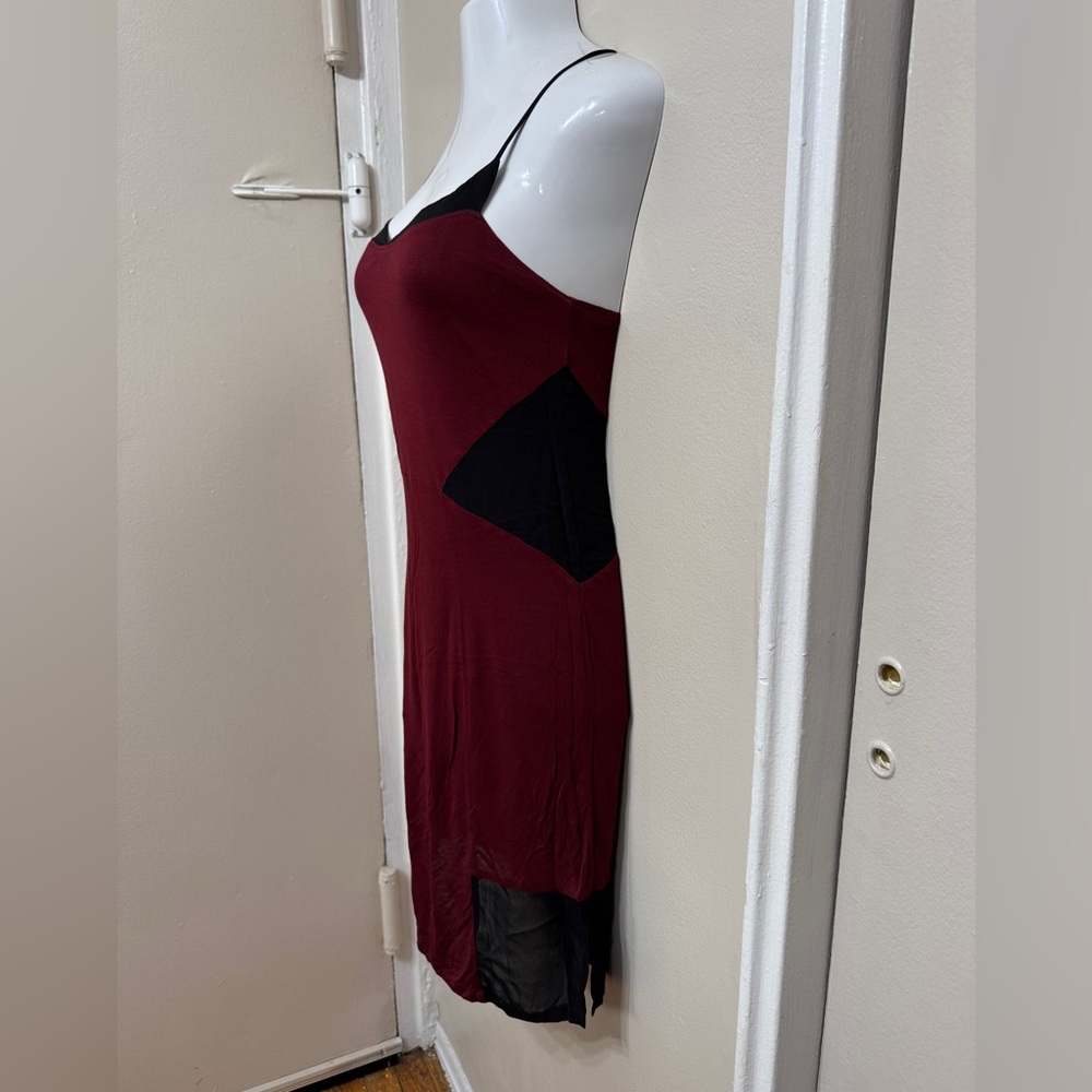 Bella Luxx Burgundy and Black Sip Dress‎ - Picture 4 of 7